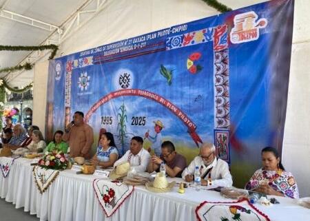 CMPIO celebra 30 años de Movimiento Pedagógico en Oaxaca